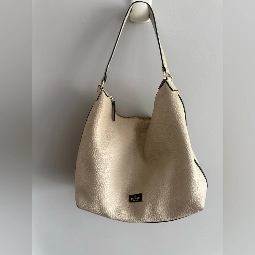 Kate Spade New York Pebbled Leather Hobo Bag – Beige